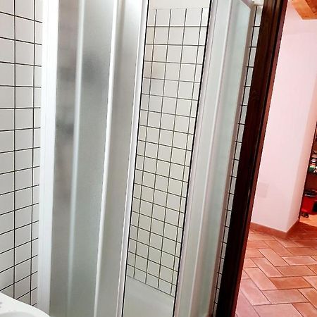 "Affittacamere Al Castello" Tavullia Bagian luar foto